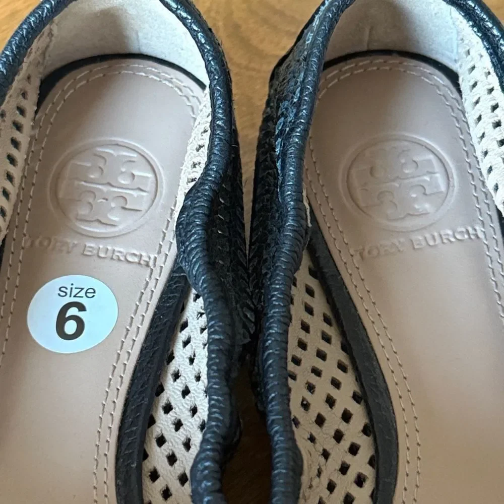 Tory Burch Whittaker flats